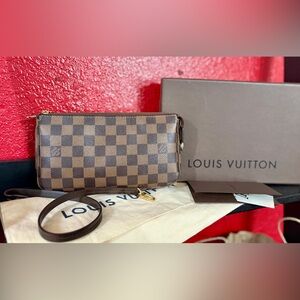 Auth Pochette Accessories NM (2012) Damier Ebene